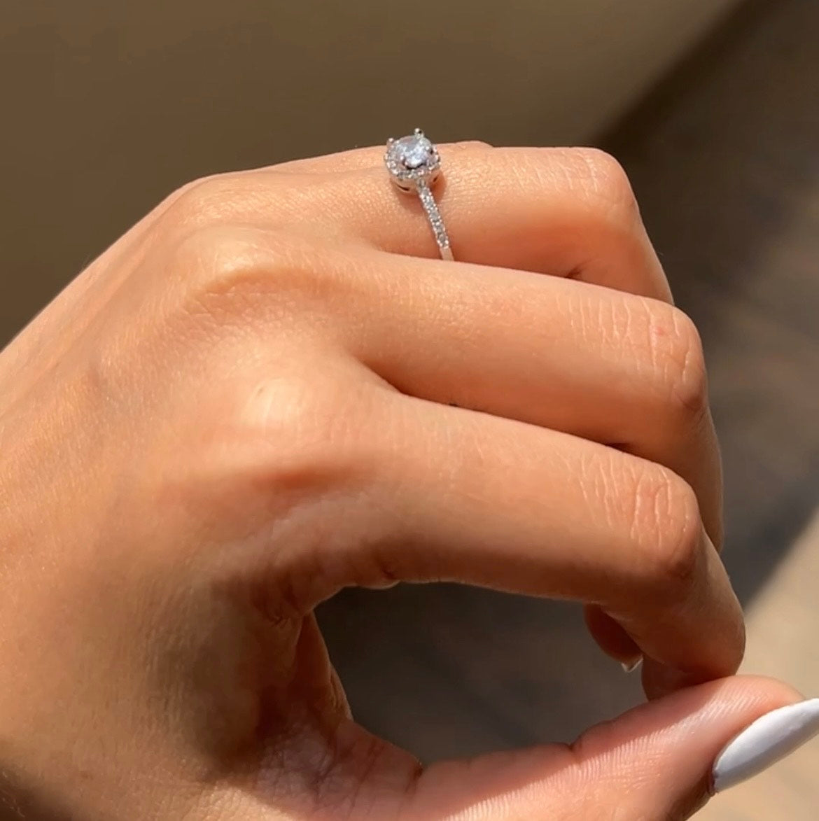 Aurora Solitaire Ring
